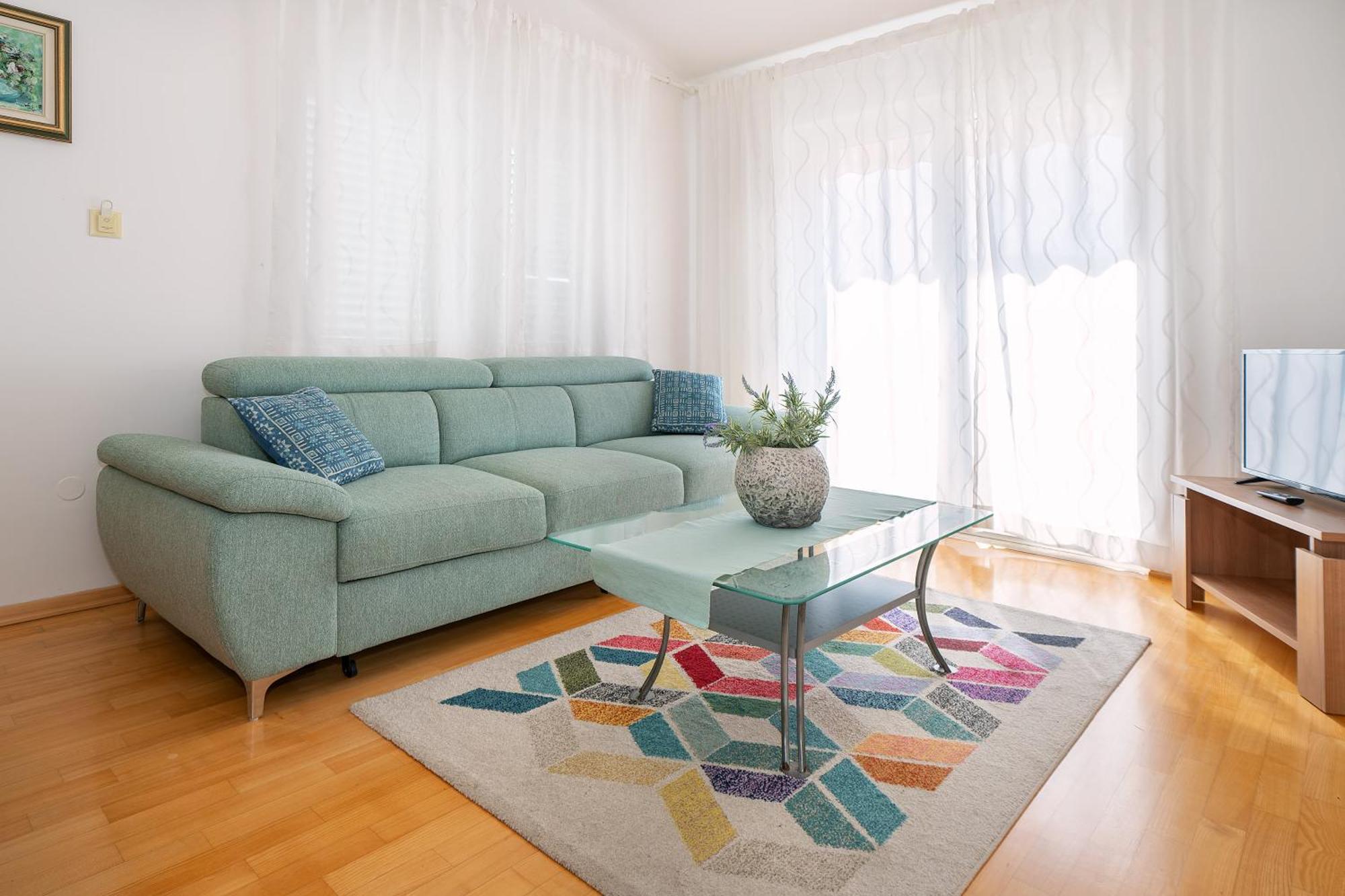 Apartments With Terrace Башка Номер фото