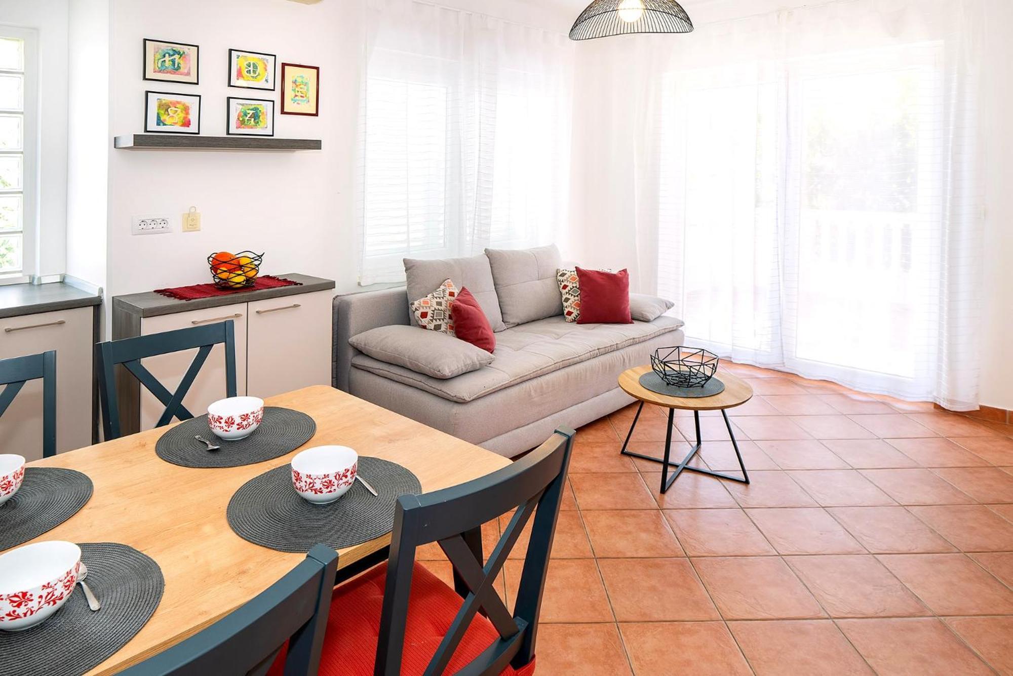 Apartments With Terrace Башка Номер фото