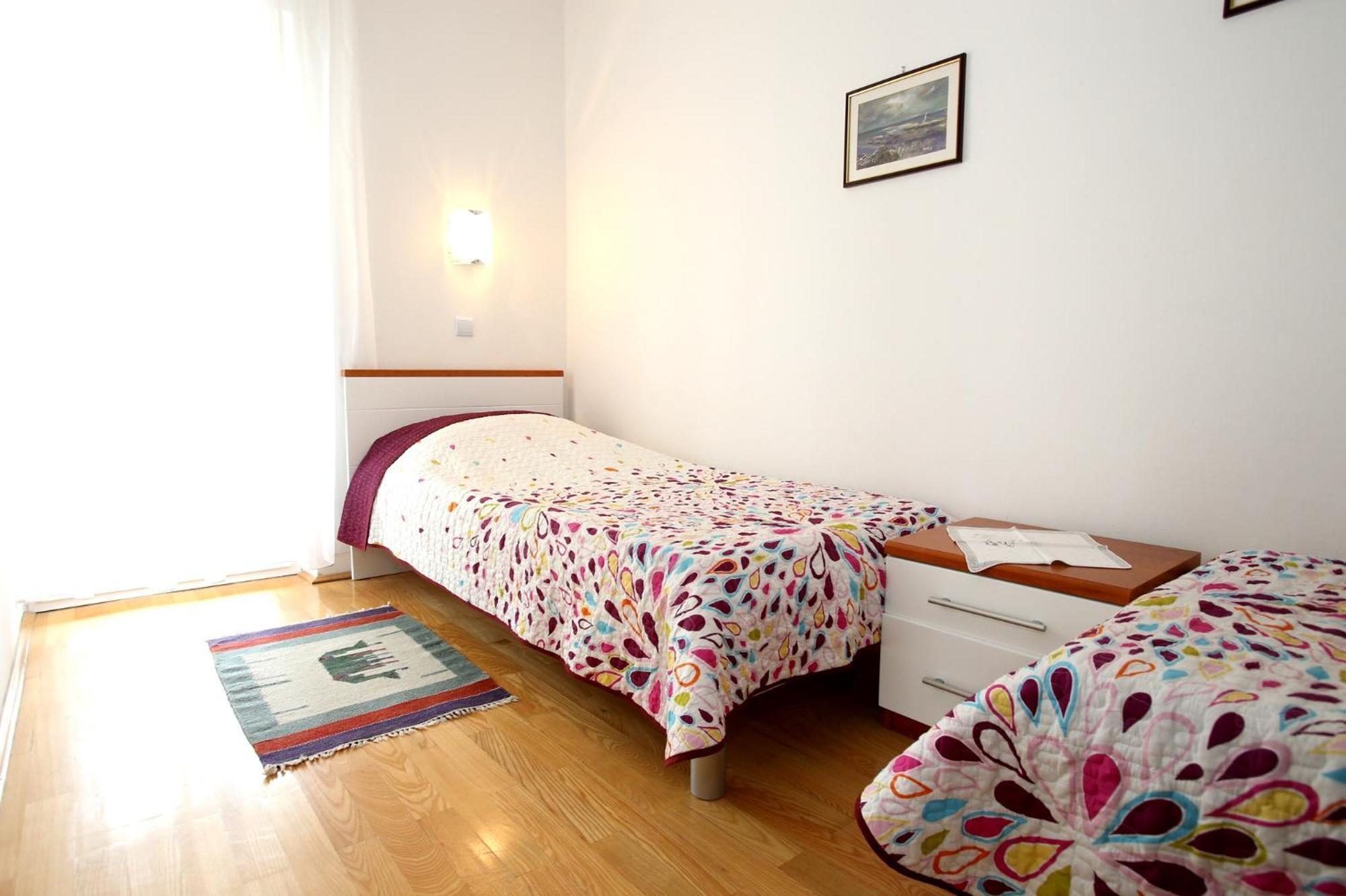 Apartments With Terrace Башка Номер фото